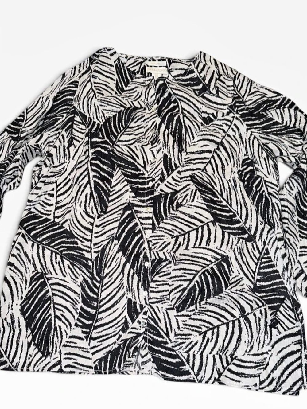 Cynthia Rowley Black and White Linen Leaf Print Button Down Shirt Blouse 1X